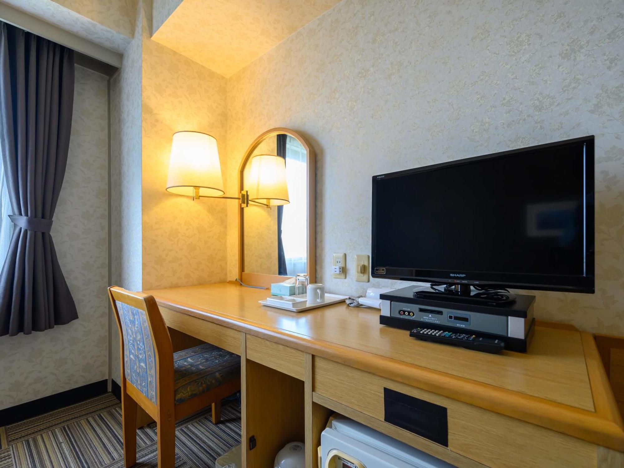 Hotel Green Park Suzuka Buitenkant foto