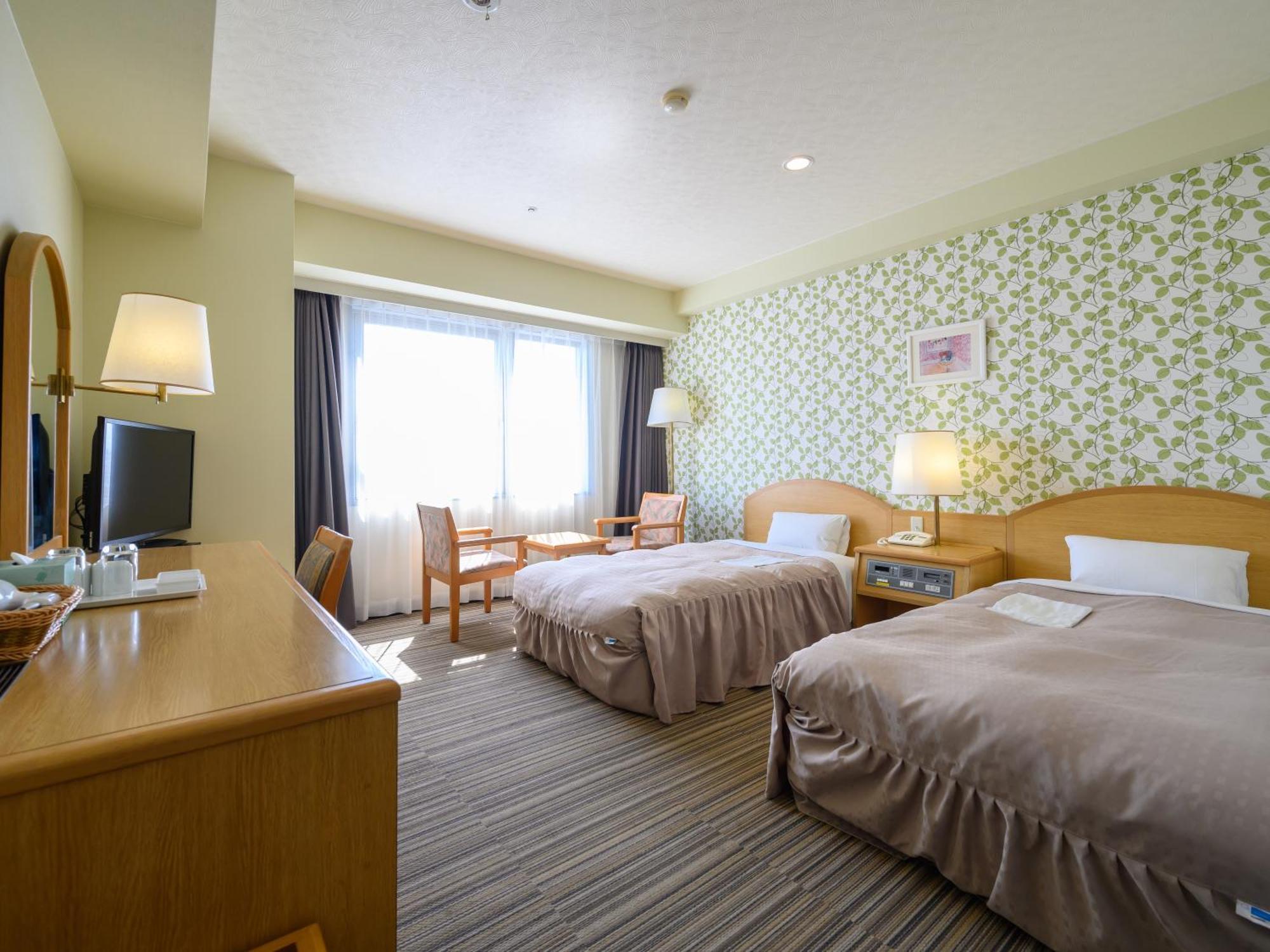 Hotel Green Park Suzuka Buitenkant foto